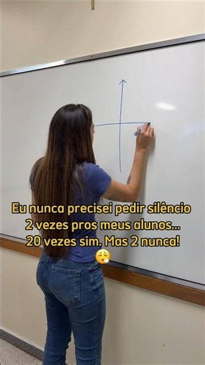 Nunca precisei pedir 2 vezes 👀😂 #professora #alunos #escola #humor #memes #shorts