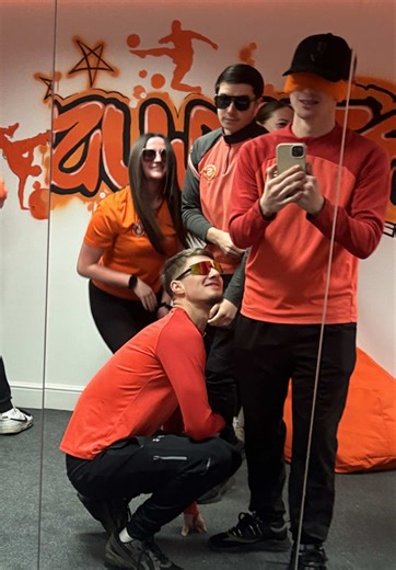 We tried the don’t get caught in the photo trend… Safe to say our coaches failed spectacularly 😂📸 New studio, same chaos🔥 #sportsontiktok #coaching #funnymemes #dontgetcaught