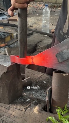 The timeless Art of Forging Axes by Hand #blacksmith #craft #handaxe