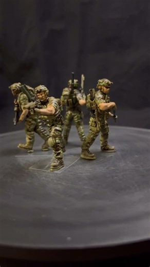 I painted camouflage on my 1/35 scale US military figurines.part2#armymen #warthunder #usarmy