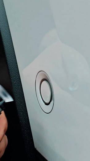 Julessturgess Sensor Cutter for Automotive Applications