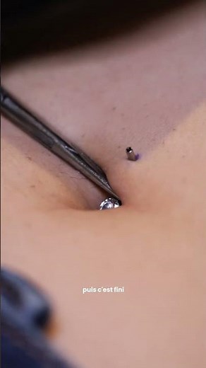 Navel piercing process | done in Montreal at Paradise