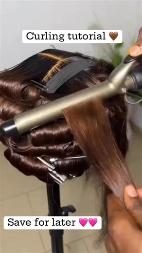 📚 How to Refine Bombshell Curls 📌 Brush & Separate – Gently brush through the curls with a wide-tooth comb or your fingers to loosen them up and add volume. Define & Hold – Use a little mousse or curl cream to shape and keep each curl bouncy without frizz. Shine & Finish – Add a touch of lightweight oil or spray for that glossy, salon-fresh look. | AJ_OnlineThrift