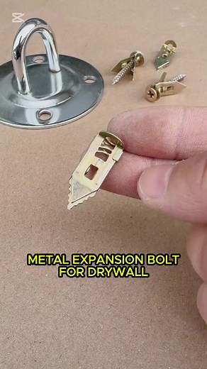 Easy and Secure Swivel Hook for Fastening | QuickMechTools