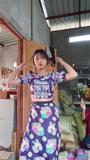 #မကတက်လဲကတယ်ကွာ🙈✨