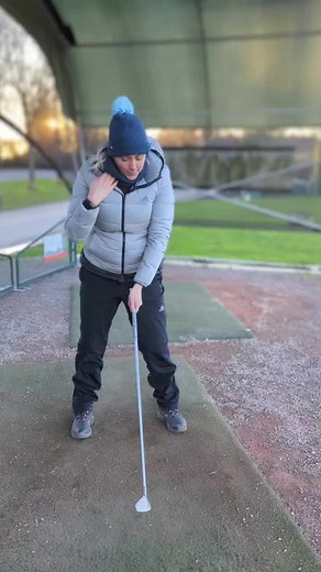 Do you own a bandy thing? 🤣 Have you used a bandy thing? 🤣 Here's one drill I love to help you use a bandy thing for a better/wider turn in the backswing :) as we as getting those hippies to move Let me know if you have used this exercise before and did it help? P.S.. don't whip yourself in the face with it when it flies out under your shoe #donethat #golf #golfcoach #wintergolf #golfonline #golflesson #backswing #rotation #adidas #winter #practice #golfswing #womensgolf #womensgolfcoach #wome