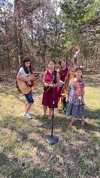 Young All-girl Bluegrass BAND! 🙀