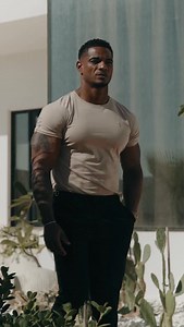 Fitted 🤌🏾 Model: @eltonpintomota 📹 Size XL [Fitted Look]. Metal Emblem Crew Collection: [Slim-Fit] > Beige: FSH1455 🔎 #lifestyle #dapper #fathersons #smart | Father Sons