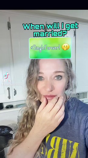 #SingleByChoice #singlesover50 #datingafter50 #singlewomen #single | Gina Scott Williams