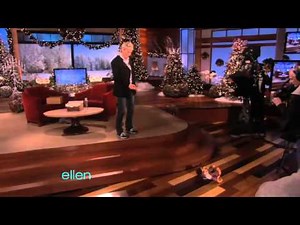 Ellen Plays Around During Rehearsal