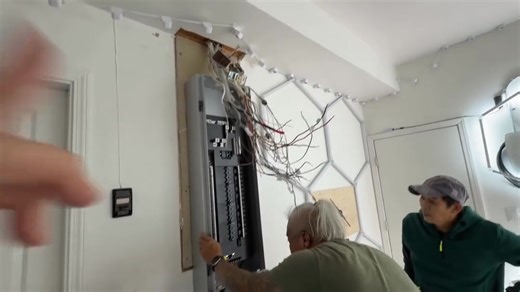 EcoFlow Delta Pro Ultra X and EcoFlow Smart Home Panel 3 installation! #ecoflow #ecoflowsmartpanel #ecoflowdeltaproultra #ecoflowdeltaproultrax #smartpanel Technology Japan株式会社 Technology Inc. Direct Rapid Power Technology Japan株式会社 | UTECHPIA | Facebook