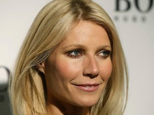 Gwyneth Paltrow e i suoi segreti di bellezza: “Yoga, buon cibo e tanto sudore”