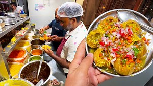 If you’re in Akurdi, PCMC, Pune, and craving some mouthwatering chaat, then Ashtavinayak Chat Bhandar is the place to be! Known for its authentic and flavorful street food, this spot has become a favorite among locals and visitors alike. From crispy pani puri to tangy bhel puri, and perfectly spiced sev puri, they serve a variety of chaat items that are sure to tickle your taste buds. Don’t miss their dahi puri, topped with creamy curd and a blend of sweet and spicy chutneys, making it an explos