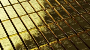 Golden Stack Dynamic Camera Movement Alongside: วิดีโอสต็อก (ปลอดค่าลิขสิทธิ์ 100%) 1105525059 | Shutterstock