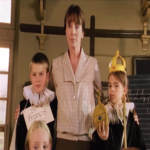 Resumen de la película: Colour Blind 1998 #Reseñadelavida #laspersonasylavidadiaria #reseñadeBee #reseñadepelículasdeBee. | GoddessTv