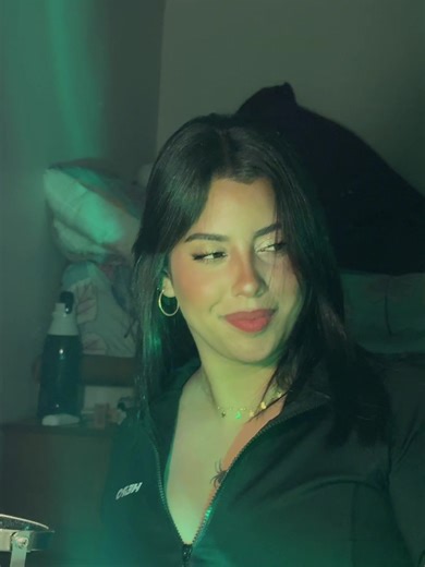 Videos de VXNEE ᖭི༏ᖫྀ (@vane_jones) con “sonido original - CDC❤️”