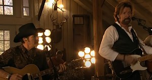 Brooks & Dunn Neon Moon (Music Video and Lyrics)