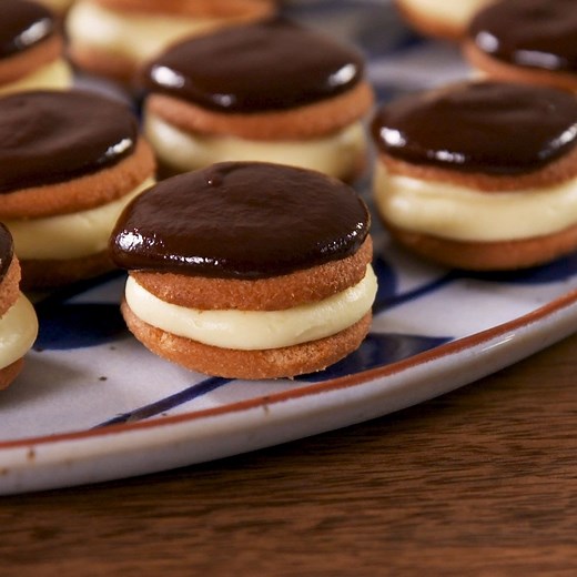 Mini Boston Cream Pies are small but MIGHTY. Full recipe: http://dlsh.it/rYfchT9 | Delish