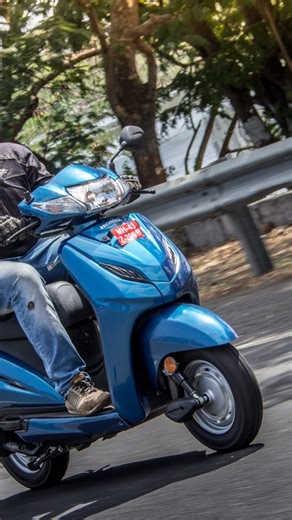 fiber_wala95 on Instagram: "Honda Activa4G front panel lock repairing🛠 #fiber #repairing #viralreels #automobile #activa"