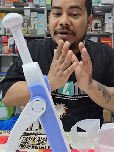 Effortless Vegetable Preparation with a Mandoline Slicer