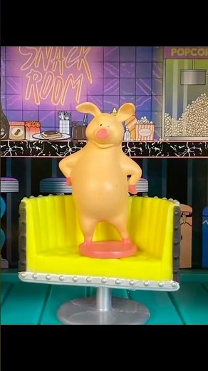 ✨ Inside Rosie’s factory — a magical scene where she creates more Rosies in this cute toy moment