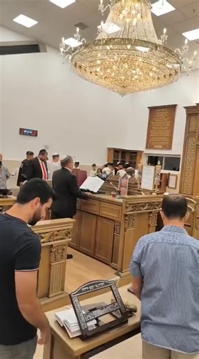 Rafi Barazani - Zekhor Lanou רפאל ברזאני - זכור לנו | The Piyout
