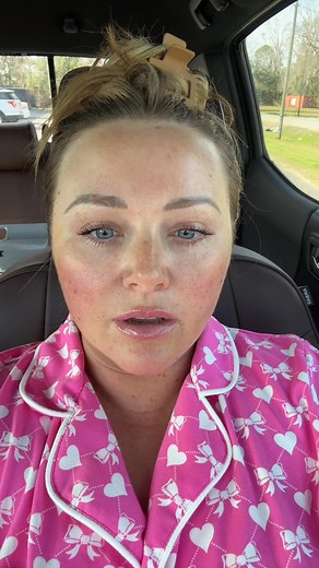 I am shook🤯I will never not use this😍#lovingtan #tan #skin #skincare #obsessed #sunlesstanning #Summer #summervibes #MomsofTikTok #fyp | Tess Walker