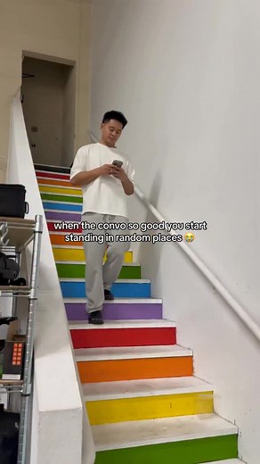 1.1K views · 22 reactions | Straight teleporting 彩藍 #fyp #explore #comedy | Matthew Reyes | Facebook