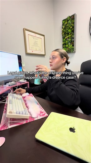 I’ve only been doing family law for 4 years and I have soo many unhinged stories. ☕️👀 #paralegalsoftiktok #paralegallife #legaltiktok #certifiedparalegal #fyp