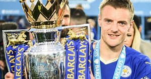 Por mais "Vardy's" no futebol; 13 anos depois, atacante se despede do Leicester