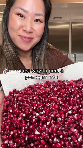 How to Easily Freeze Pomegranate Seeds