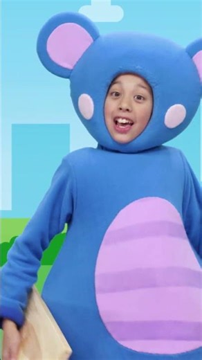 London Bridge is made of wood and clay?! #nurseryrhymes #building #construction #songsforkids