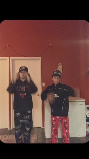 Sibling Dance Challenge: Fun and Practice