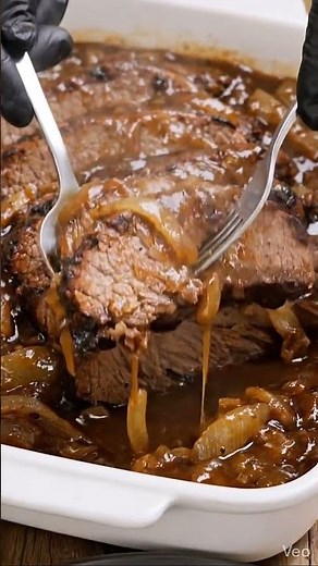 Slow-Roasted Smothered Onion Beef Brisket. #easyrecipes #recipe #easyrecipe #cheesypotatoes #cooking