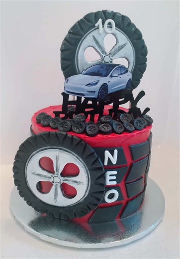 ACakeArtist on TikTok