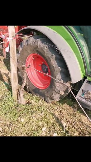 Double spade machine #becher #spade #agriculture #farmingmachines