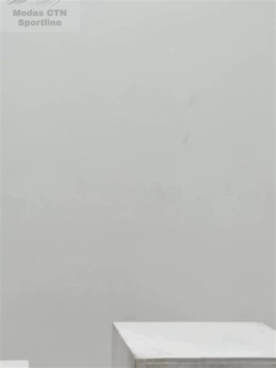 Camiseta Esportiva Masculina Slim para Academia