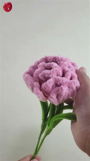 DIY Handmade Flowers! #handmade #flowers #diy #handmadeflowers #handcraft #pipecleaner #diyflowers