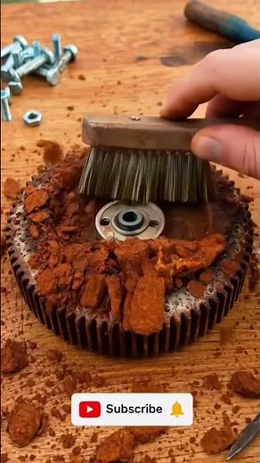 How to remove rust from metal object #rust #satisfying #cleaning #metal