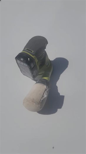 ryobi 18v Cordless palm sander, acting like crazy 🤪