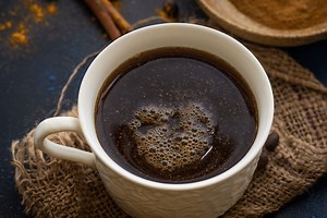 Warm, spicy, and comforting, this Turmeric Coffee (Curcumin Coffee) is great to sip on cold winter days. Make the mix and add it to your fav coffee. Full Recipe - https://www.whiskaffair.com/turmeric-coffee-recipe/ #cinnamon #turmeric #coffee #Warm #spicy #comforting #Curcumin #haldi #winter #gingerbread #flavor #nutmeg #winter #summer #hotcoffee #blackcoffee #healthy #drinks #mix #winter #ginger #coldcoffee #great | Whiskaffair