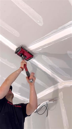 Mudding drywall is easy! #homerenovation #renovation #construction #... | Dustylumberco