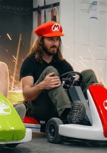 Hacksmith Industries S01:E03 - Building Real Mario Karts