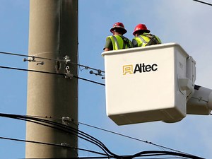 PG&E Call Center Assisting In Hurricane Irma Aftermath