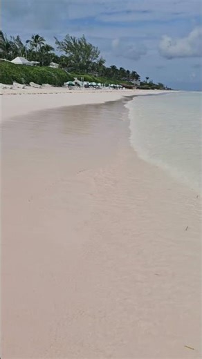 Pink sand beach, Eleuthera