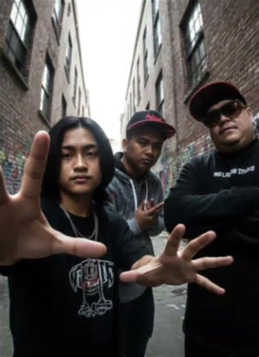 Great Skeptron Pamilya Rap Artist with Eyzi, Jp Whn and Chua Boy #akrho