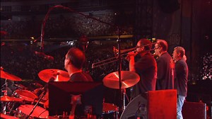 【蓝光原盘4K演唱会】肯尼·切斯尼 2010夏日3D演唱会 Kenny Chesney Summer In 3D