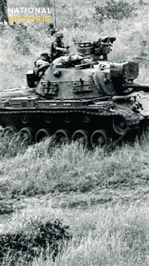 A Line of Steel: US Tank Convoys Rolling Through Vietnam’s Jungle #vietnamwar #army #history