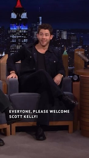 Jonas Brothers meeting Scott Kelly on Jimmy Fallon last night, the man who went viral for his resume being reviewed at the Jonas Brothers concert! #JoeJonas #NickJonas #KevinJonas #Jonas #JonasBrothers | Follow @jonasdailynews_ for more. | Jonas Brothers Daily News