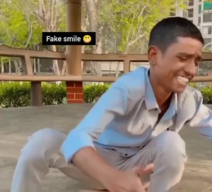 Watch tell the end 😂😂. Use headphones 🎧🎧 | Fake smiles